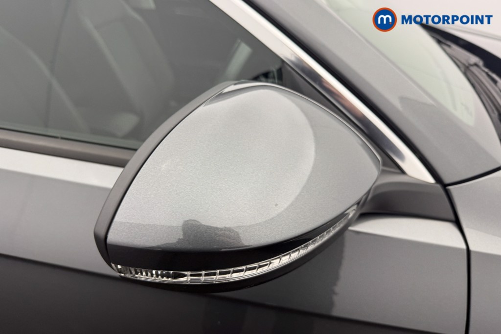 Used Volkswagen T-Roc 2023 for sale - 76710397: Photo 20