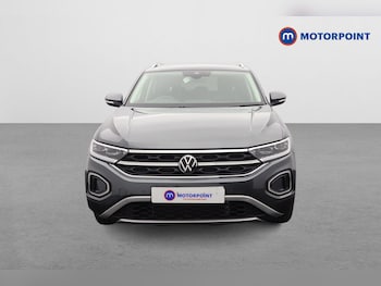 Used Volkswagen T-Roc 2023 for sale - 76710397: Photo