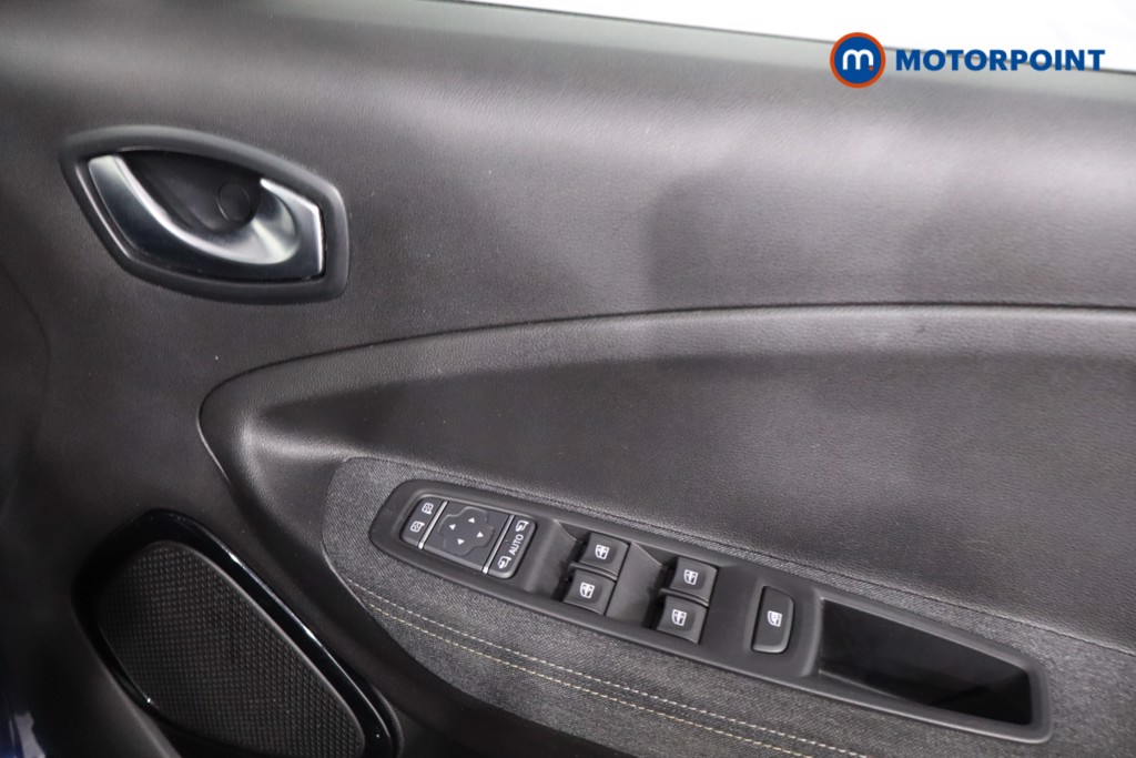 Used Renault Zoe 2023 for sale - 77989234: Photo 32