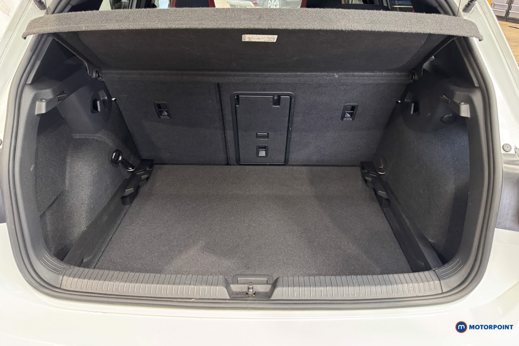 Used Volkswagen Golf 2023 for sale - 77641571: Photo 39