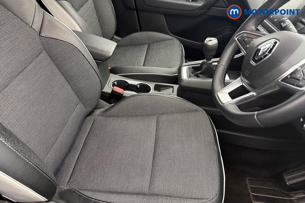 Used Renault Captur 2024 for sale - 76710334: Photo 14