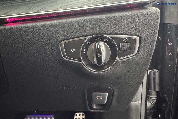 Used Mercedes-Benz E-Class 2020 for sale - 76219413: Photo 14