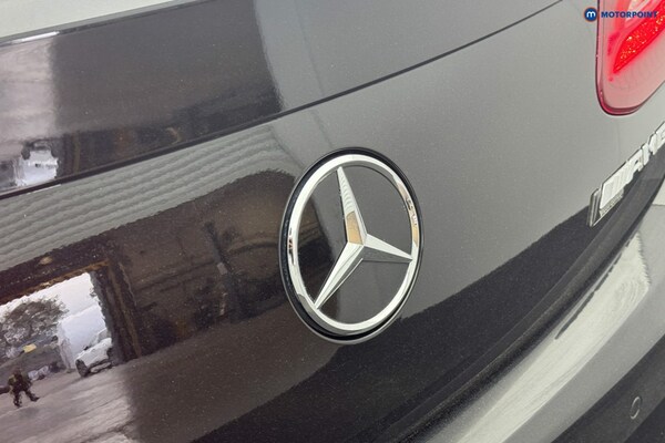 Used Mercedes-Benz E-Class 2020 for sale - 76219413: Photo 24