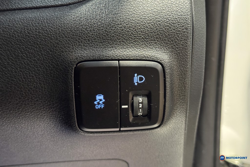 Used Hyundai i10 2023 for sale - 77225990: Photo 14