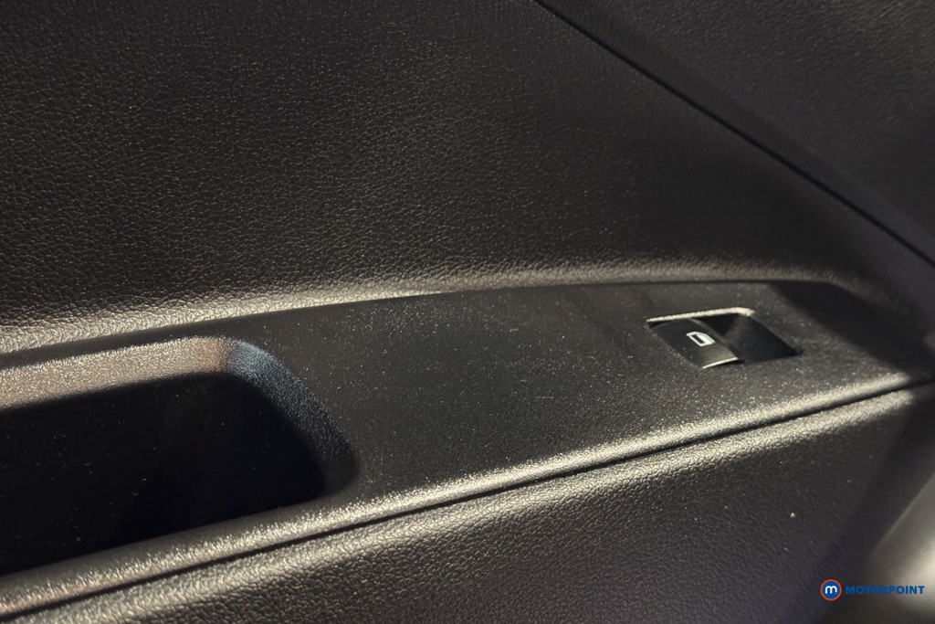 Used Hyundai i10 2023 for sale - 77225990: Photo 17