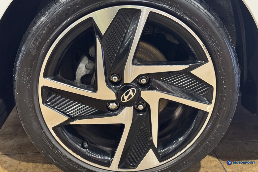 Used Hyundai i10 2023 for sale - 77225990: Photo 39