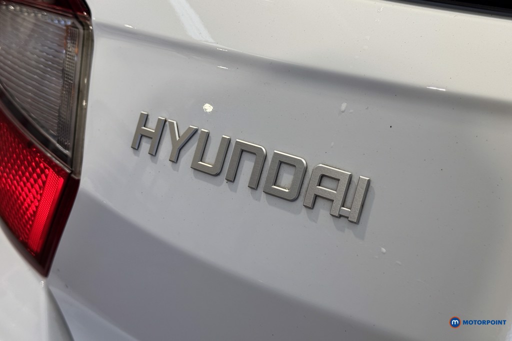 Used Hyundai i10 2023 for sale - 77225990: Photo 44