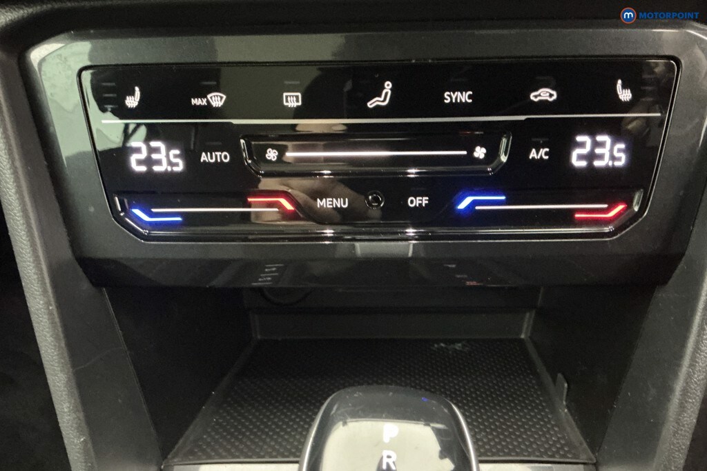 Used Volkswagen Tiguan 2021 for sale - 77404214: Photo 24