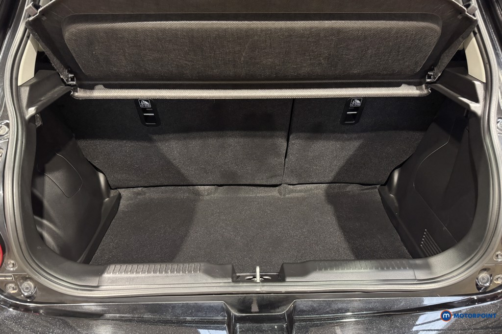 Used Suzuki Swift 2021 for sale - 77152310: Photo 36