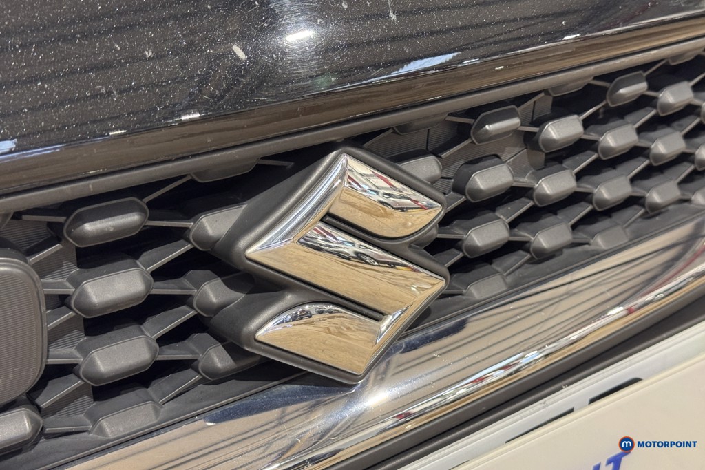 Used Suzuki Swift 2021 for sale - 77152310: Photo 44