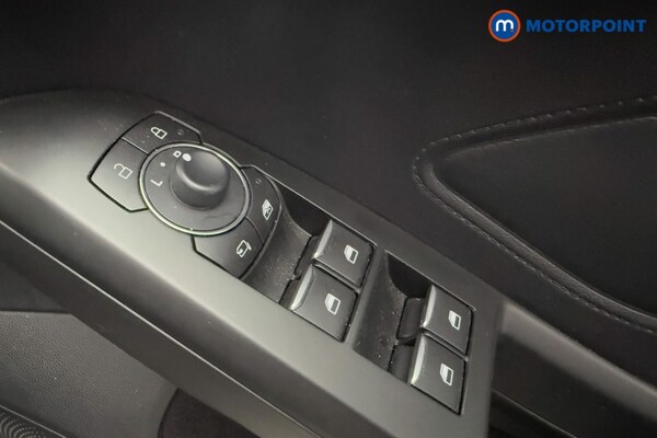 Used Ford Focus 2023 for sale - 76162227: Photo 28