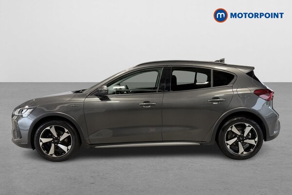 Used Ford Focus 2023 for sale - 76162227: Photo 4