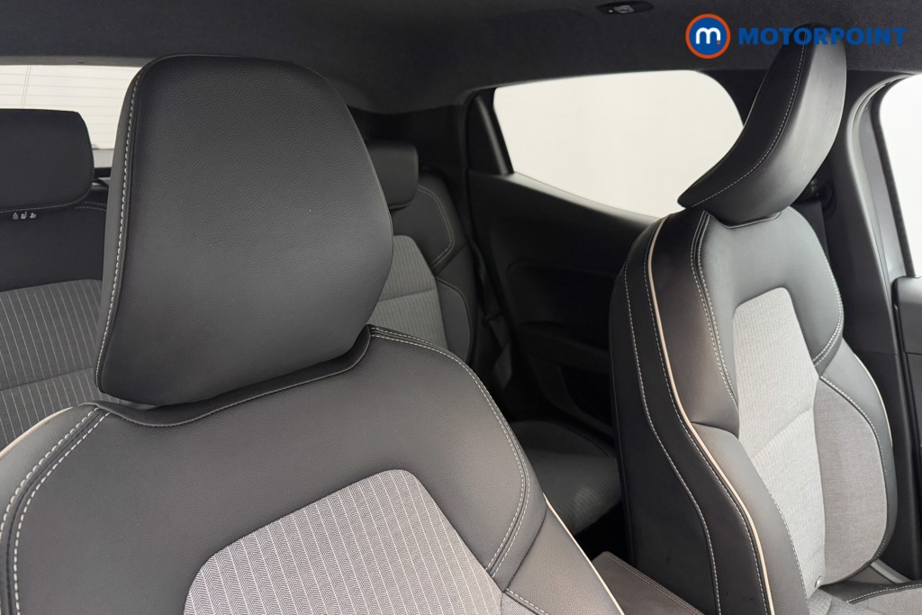 Used Renault Clio 2024 for sale - 77297489: Photo 30