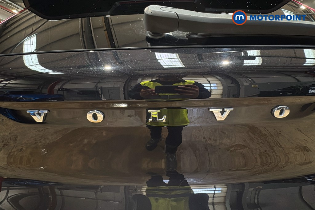 Used Volvo XC40 for sale - 77914179: Photo 37