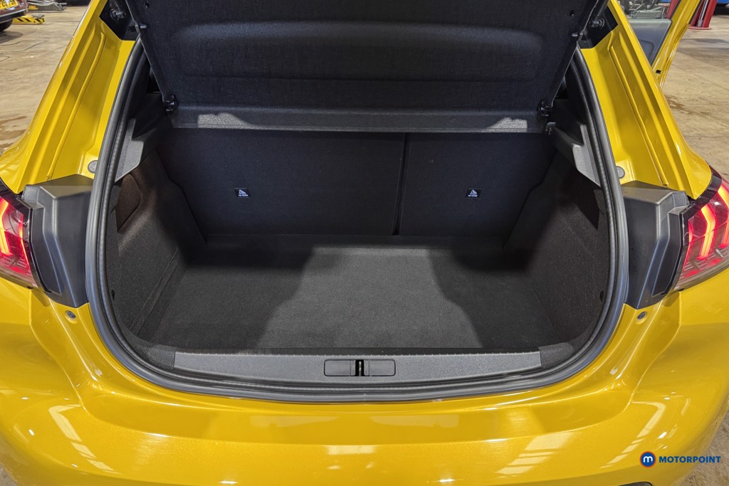 Used Peugeot 208 2021 for sale - 77476976: Photo 28