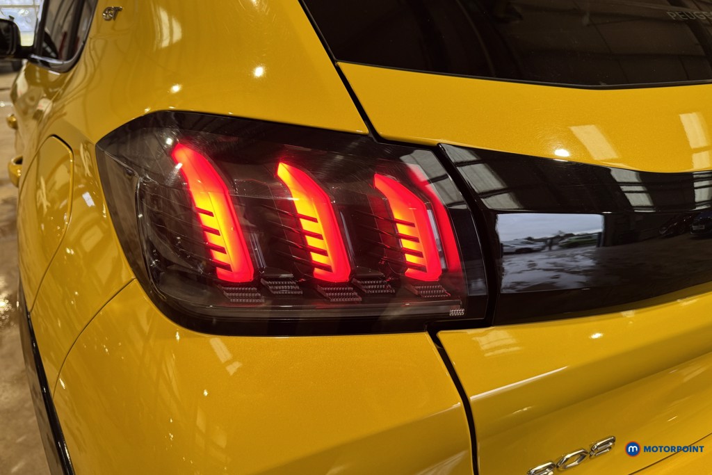 Used Peugeot 208 2021 for sale - 77476976: Photo 30