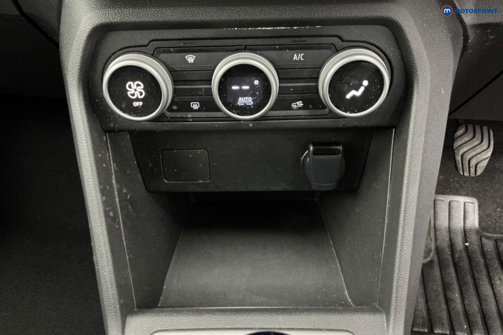 Used Dacia Jogger 2024 for sale - 76985078: Photo 27