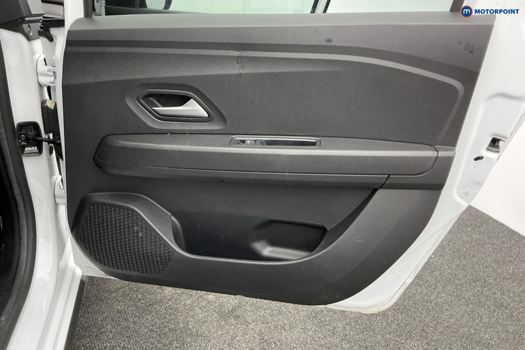 Used Dacia Jogger 2024 for sale - 76985078: Photo 35