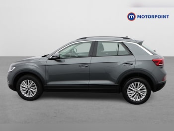 Used Volkswagen T-Roc 2023 for sale - 75537553: Photo