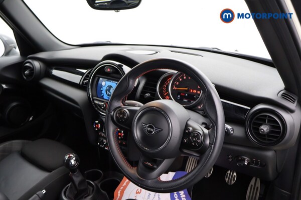 Used MINI Hatch 2018 for sale - 76287692: Photo 17
