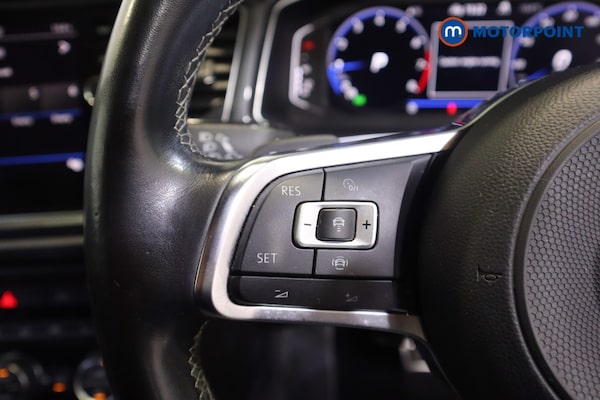 Used Volkswagen T-Roc 2021 for sale - 76252941: Photo 16