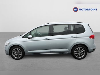 Used Volkswagen Touran 2025 for sale - 79502672: Photo