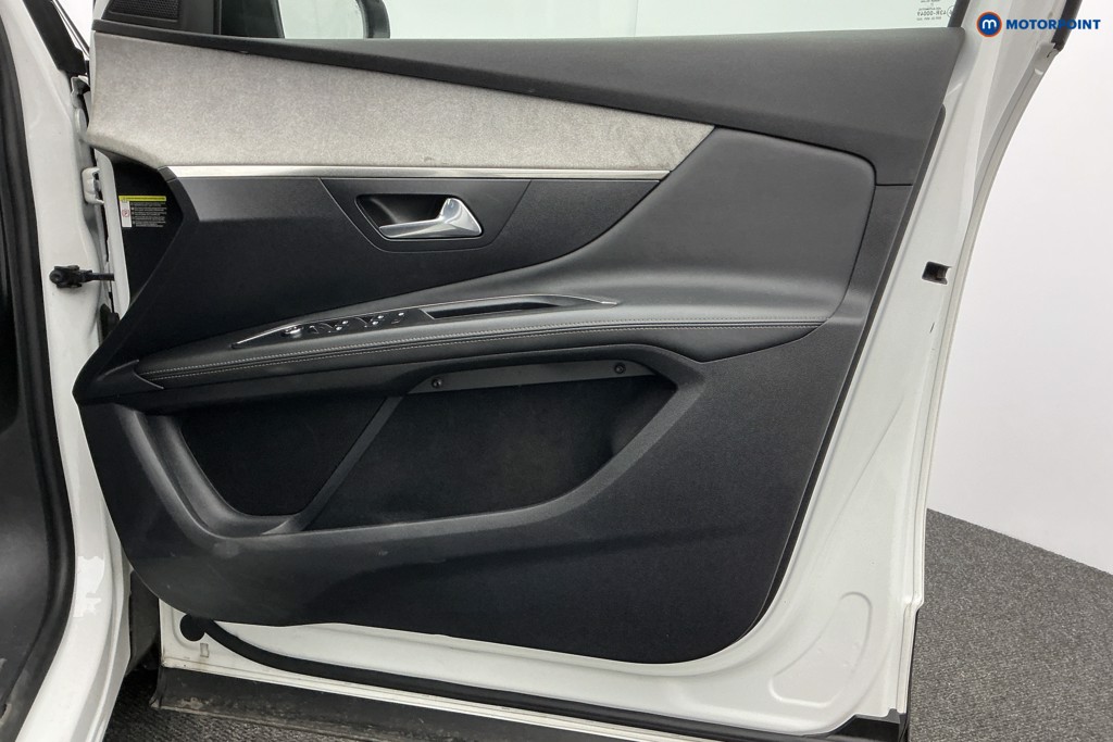 Used Peugeot 3008 2022 for sale - 77168162: Photo 35