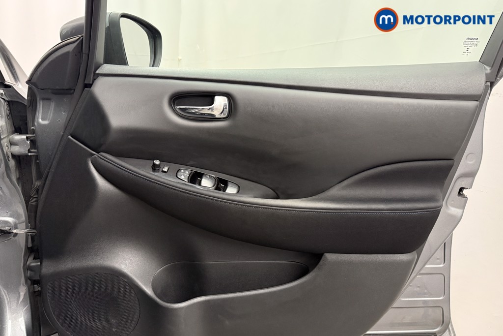 Used Nissan Leaf 2022 for sale - 76491588: Photo 25