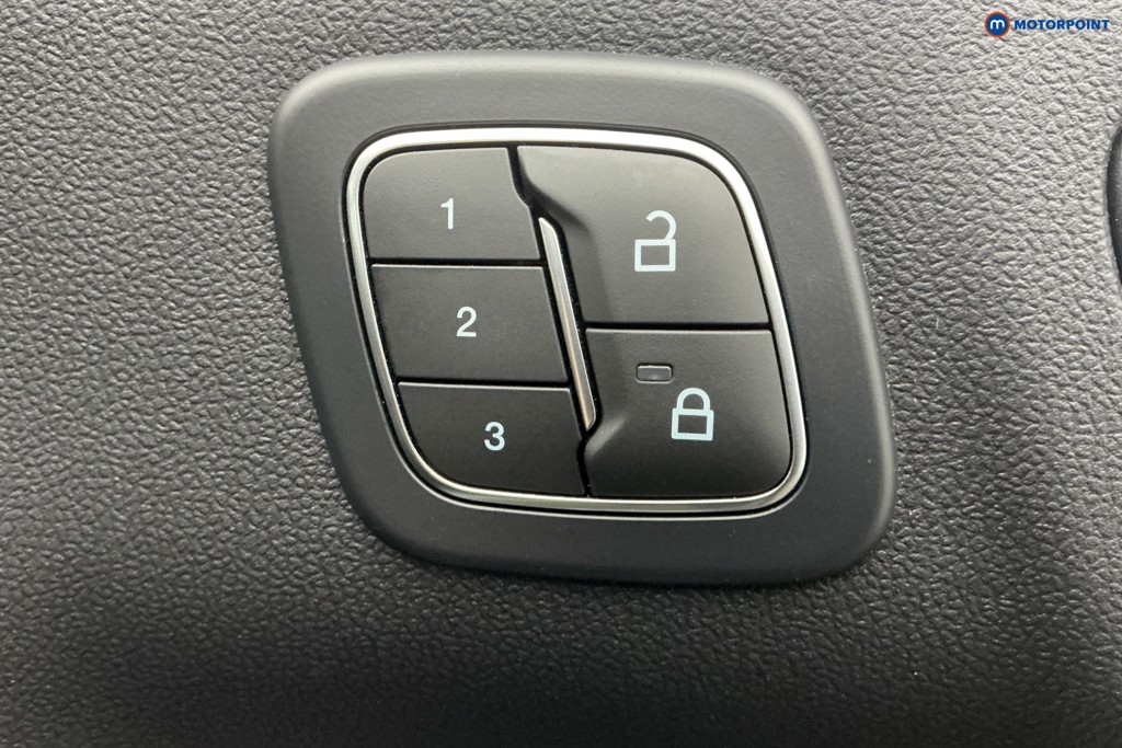 Used Ford Kuga 2024 for sale - 78173225: Photo 43