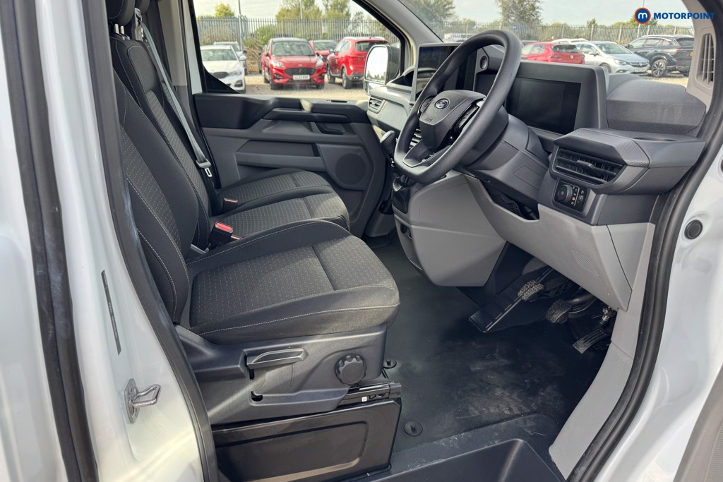 Used Ford Transit Custom 2024 for sale - 76117973: Photo 16