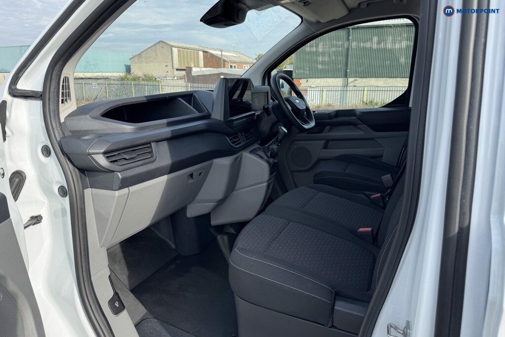 Used Ford Transit Custom 2024 for sale - 76117973: Photo 17