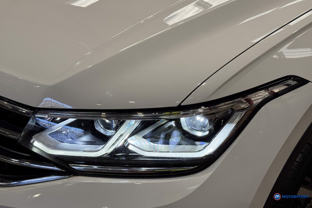 Used Volkswagen Tiguan 2021 for sale - 77113807: Photo 36