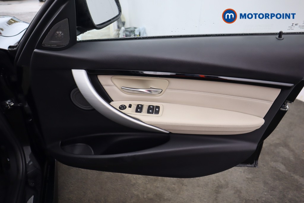 Used BMW 3 Series 2019 for sale - 77546047: Photo 17