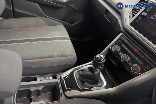 Used Volkswagen T-Roc 2020 for sale - 76162414: Photo 24