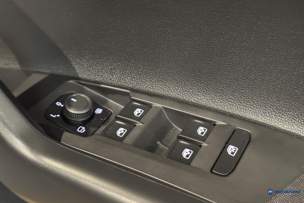 Used Volkswagen Polo 2024 for sale - 77592959: Photo 22