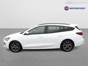 Used Ford Focus 2023 for sale - 79502740: Photo