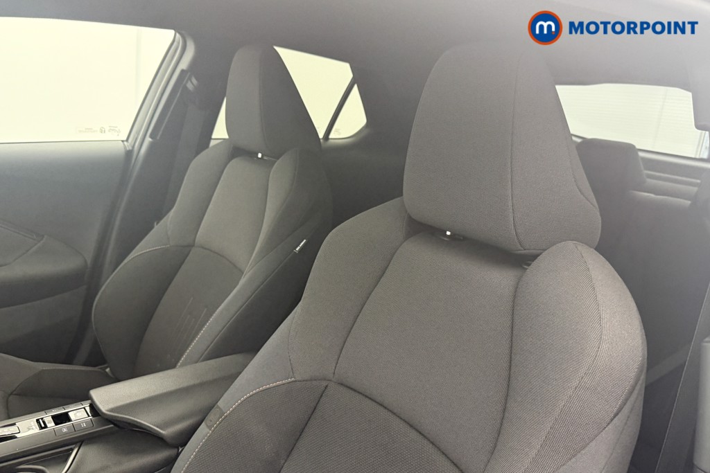 Used Toyota C-HR 2024 for sale - 76098393: Photo 27