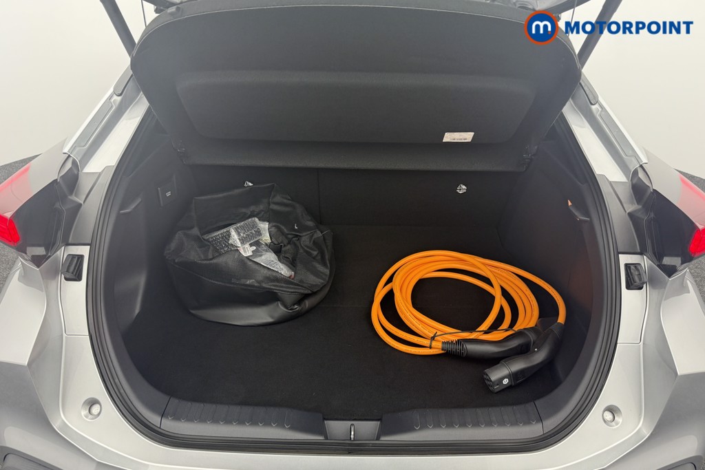 Used Toyota C-HR 2024 for sale - 76098393: Photo 32