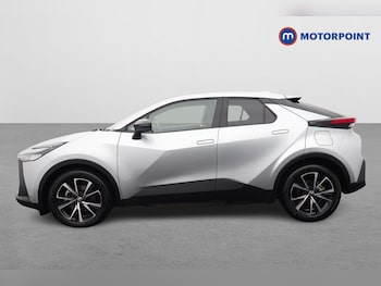 Used Toyota C-HR 2024 for sale - 76098393: Photo 4