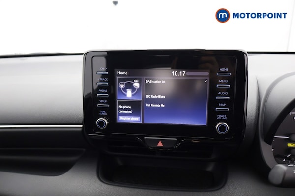 Used Toyota Yaris 2022 for sale - 76255839: Photo 15