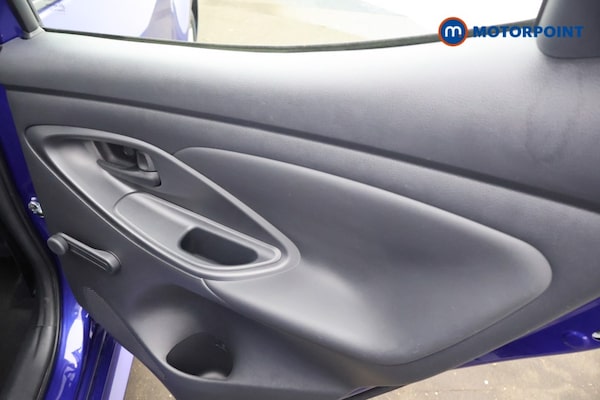 Used Toyota Yaris 2022 for sale - 76255839: Photo 26