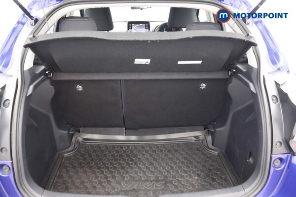 Used Toyota Yaris 2022 for sale - 76255839: Photo 29