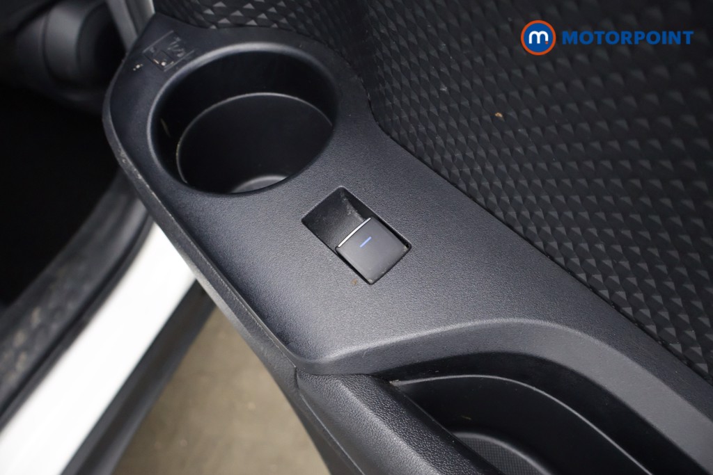 Used Toyota C-HR for sale - 78197062: Photo 31