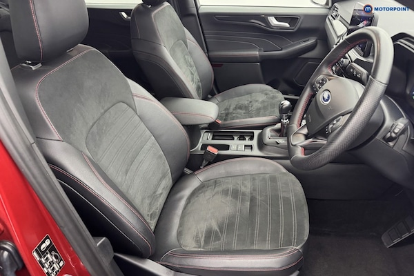 Used Ford Kuga 2022 for sale - 76232104: Photo 13