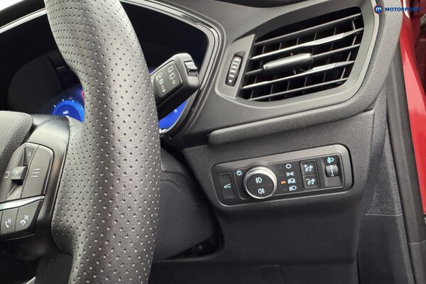 Used Ford Kuga 2022 for sale - 76232104: Photo 29