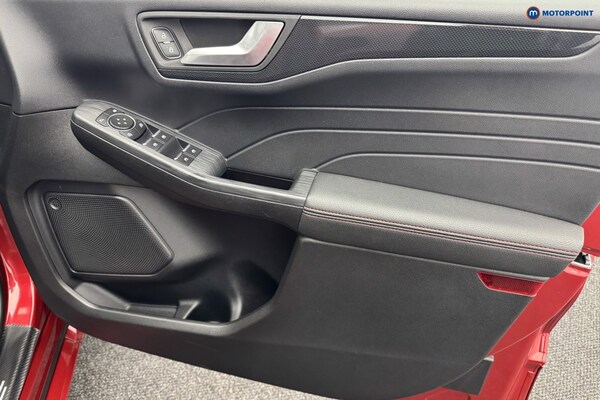 Used Ford Kuga 2022 for sale - 76232104: Photo 32