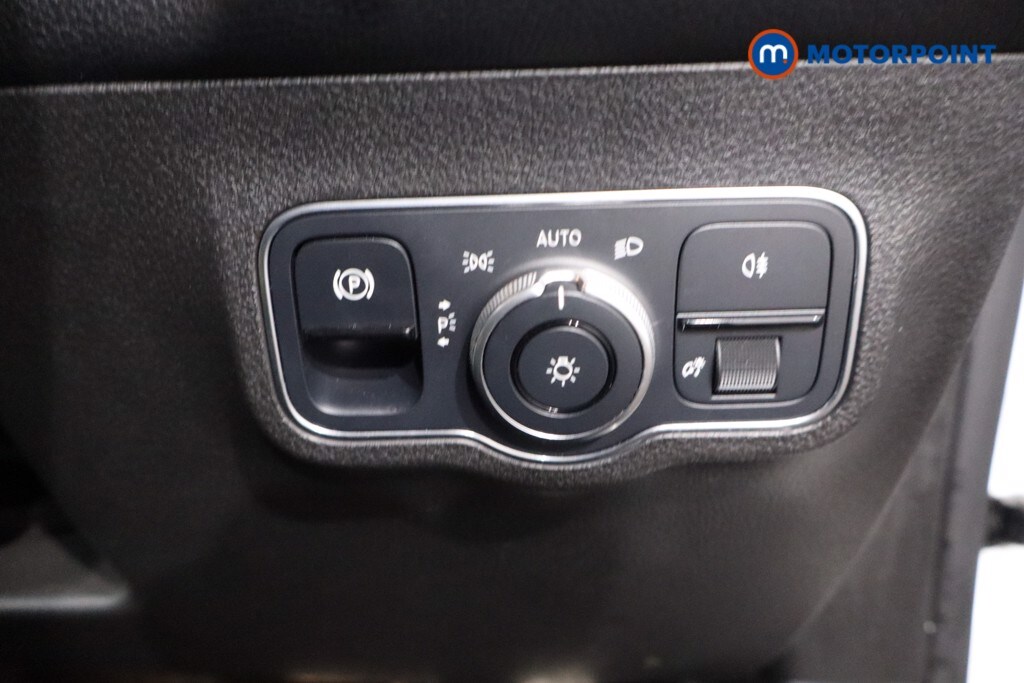 Used Mercedes-Benz GLB 2021 for sale - 77830771: Photo 26