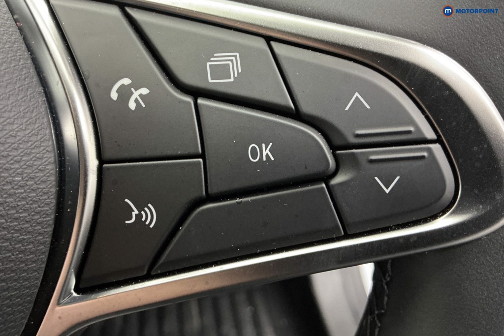 Used Renault Clio 2024 for sale - 76428674: Photo 25