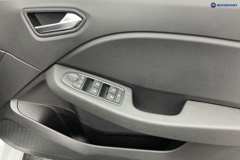 Used Renault Clio 2024 for sale - 76428674: Photo 27