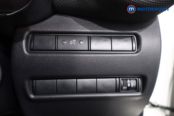Used Nissan Juke 2024 for sale - 76105095: Photo 30